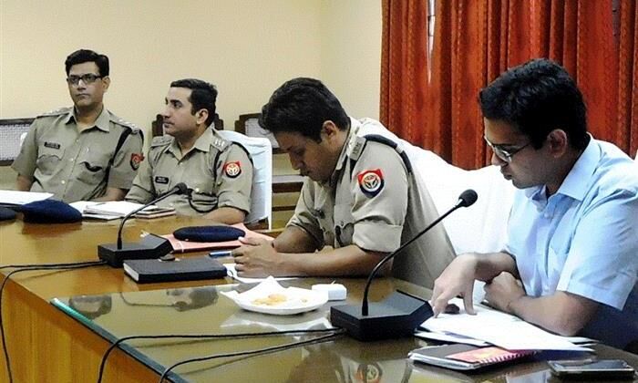 मिलावटी दूध और खाद्य सामग्री एक जहर के समान है : जिलाधिकारी
