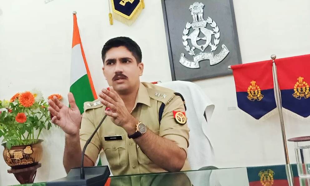 ERSS-112 Helpline पर एसएसपी अभिषेक यादव की प्रेसवार्ता