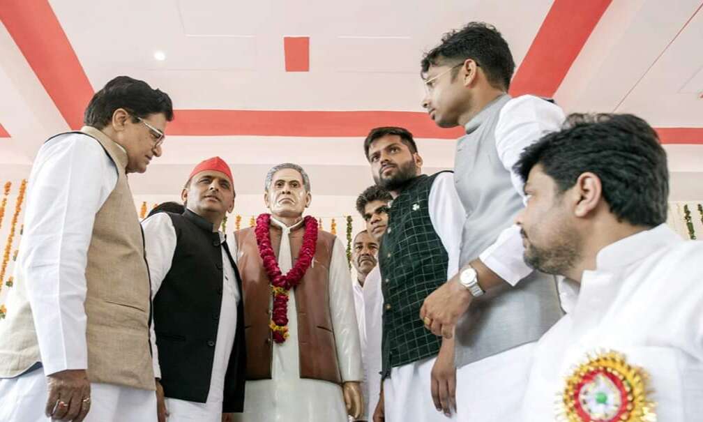 समाजवादी सरकार में जितना विकास हुआ उसका कोई मुकाबला नहीं : अखिलेश यादव