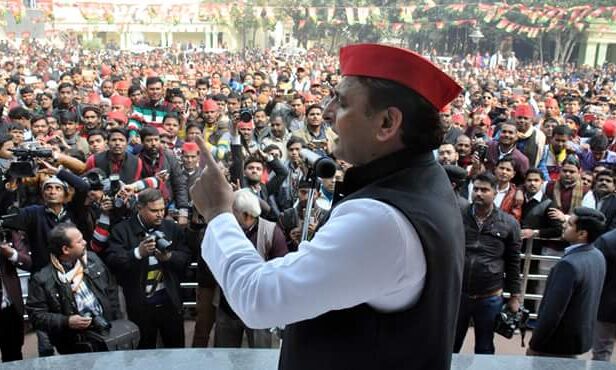 प्रदेश में अपराध का ग्राफ ऊपर भाजपा सरकार ने यूपी 100 का कारगर इस्तेमाल नही किया
