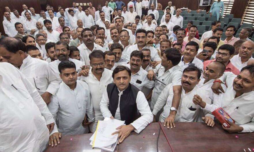 जन समस्याओं की आवाज सदन के माध्यम से सरकार तक पहुंचाना विपक्ष की जिम्मेदारी है
