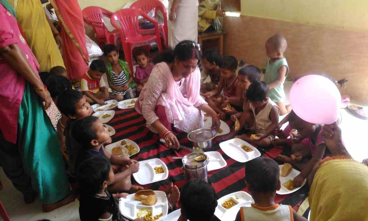 आंगनबाड़ी केन्द्रों पर बाल सुपोषण उत्सव के साथ मनाया गया बचपन दिवस