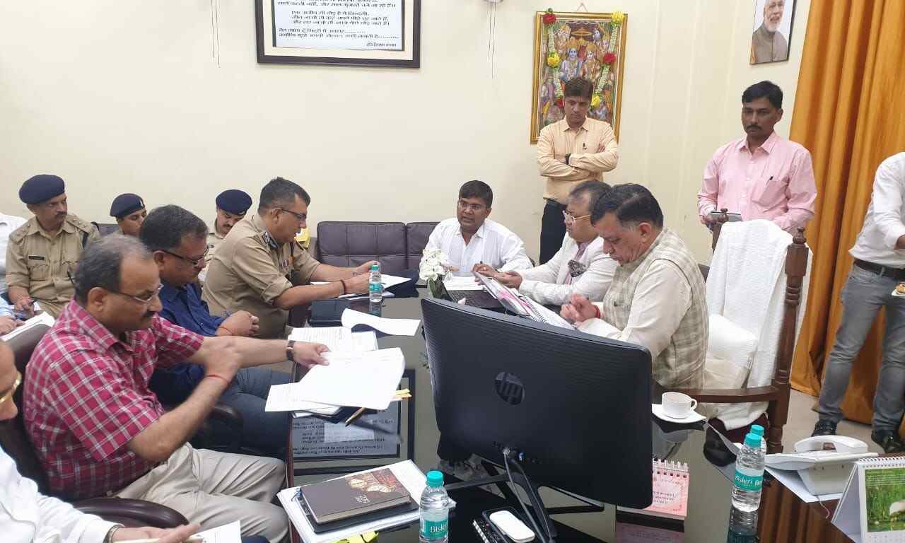 सेरेमनी में 60 हजार करोड़ से अधिक की 215 परियोजनाओं का होगा शिलान्यास