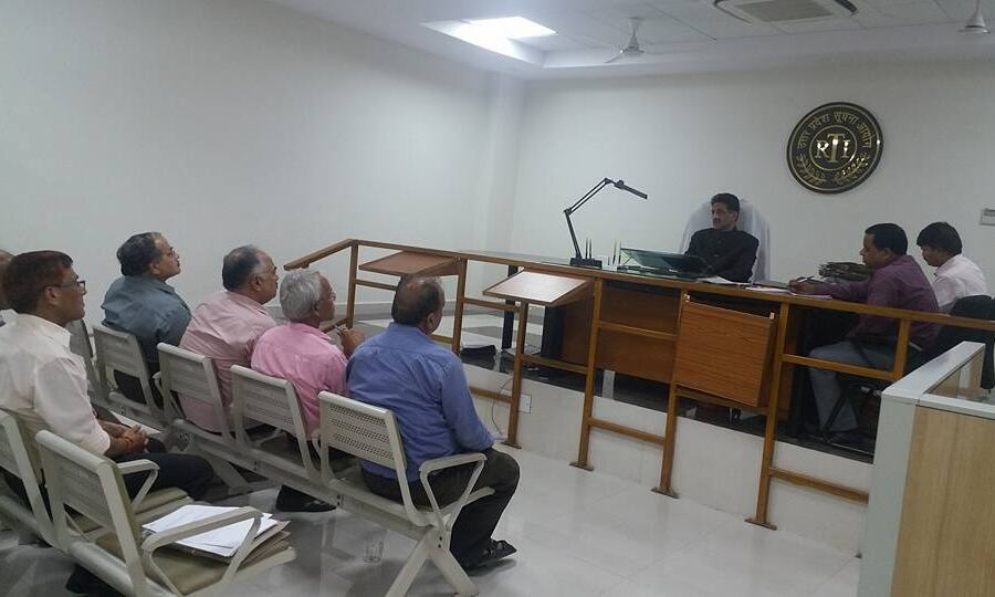 आरटीआई की अवहेलना पर 19 अधिकारियों पर लगा अर्थदण्ड