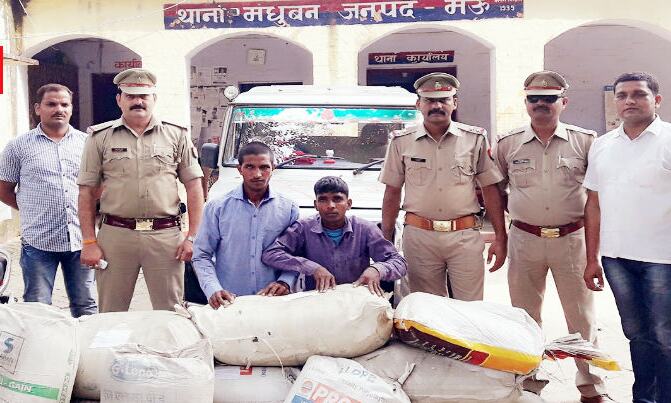 मऊ पुलिस ने पकड़ी भरी मात्रा में शराब