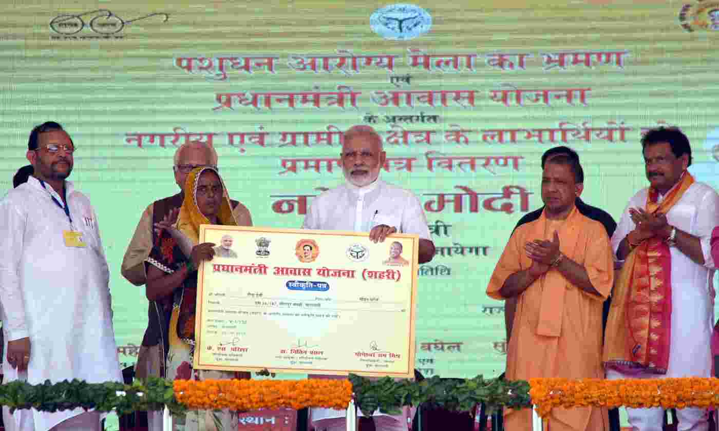 वाराणसी में लगा पशु आरोग्य मेला , प्रधानमंत्री ने की तारीफ़