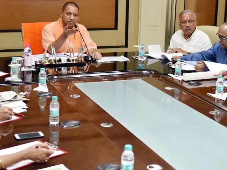 उत्तर प्रदेश की कैबिनेट में 6 प्रस्ताव मंजूर उत्तर प्रदेश की कैबिनेट में 6 प्रस्ताव मंजूर