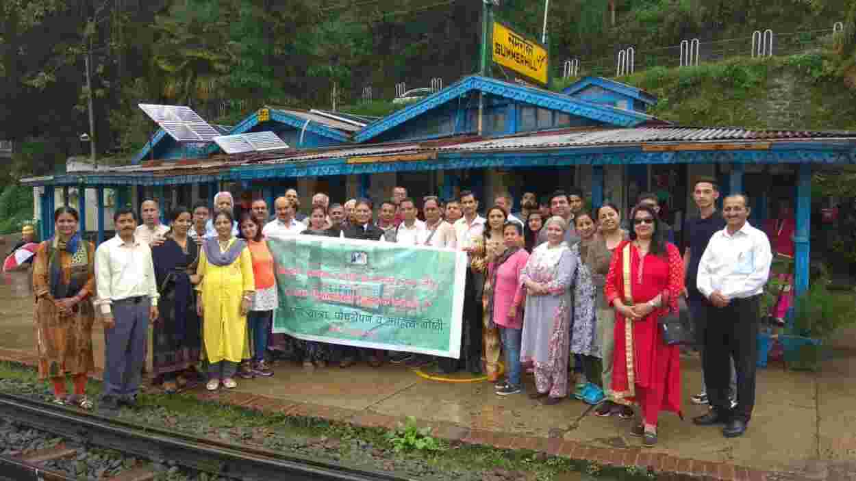हिमालय मंच की पर्यावरण और साहित्य यात्रा आयोजित