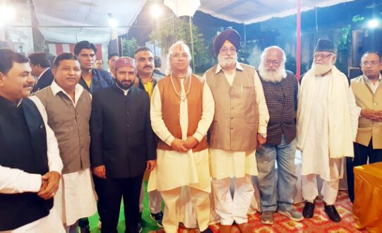 पैगाम-ए-इंसानियत के आयोजन में उर्दू डे व दीपावली समारोह में दिखा साम्प्रदायिक सौहार्द्र का समागम पैगाम-ए-इंसानियत के आयोजन में उर्दू डे व दीपावली समारोह में दिखा साम्प्रदायिक सौहार्द्र का समागम