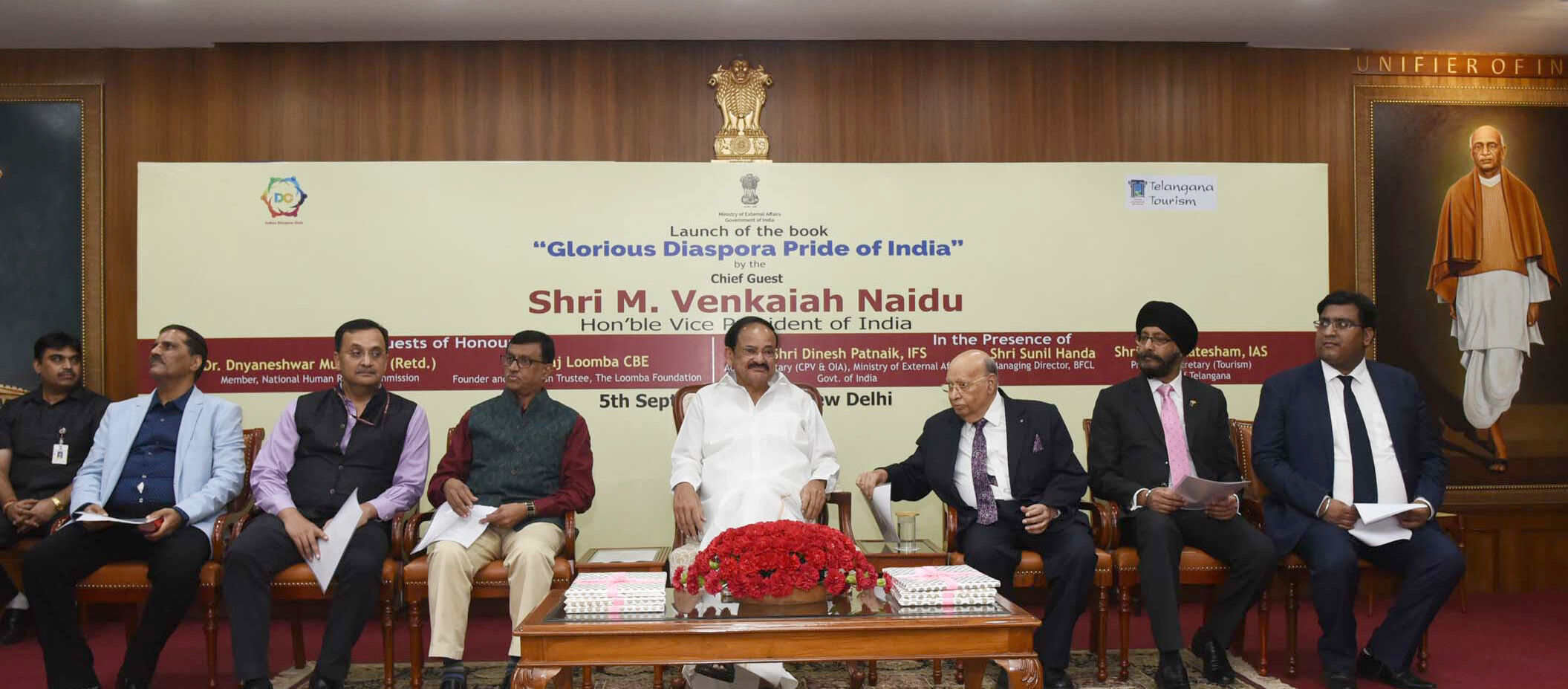 The Vice President,  M. Venkaiah Naidu at an event to release the Coffee Table Book titled ‘Glorious Diaspora - Pride of India’, containing brief profiles of recipients of Pravasi Bharatiya Samman Awards from 2003 to 2019, in New Delhi