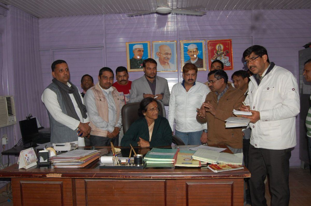 रीता बहुगुणा जोशी ने राजकीय महिला शारणालय के लापरवाही बरतने वाले अधिकारी और कर्मचारी को किया निलम्बित