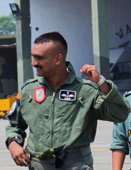 नये जोश नये लुक में विंग कमांडर अभिनंदन