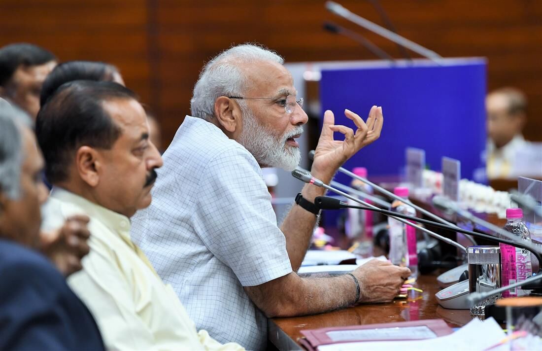 प्रधानमंत्री  ने सहायक सचिवों (2017 बैच के आईएएस अधिकारियों) के उद्घाटन सत्र को संबोधित किया