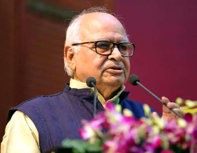 उत्तर प्रदेश विधान सभा अध्यक्ष  हृदय नारायण दीक्षित ने नव वर्ष के अवसर पर प्रदेश वासियों को सुख समृद्धि की कामना करते हुए हार्दिक बधाई दी