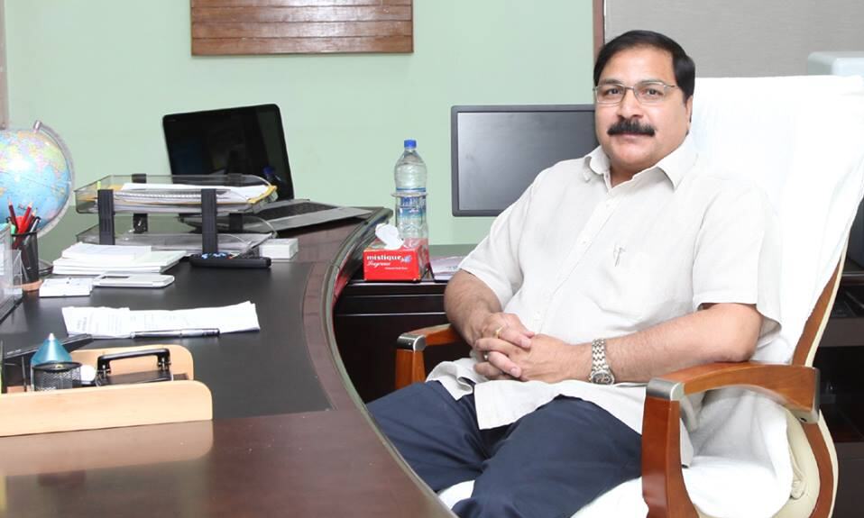 निशीथ राय कुलपति डॉ. शकुंतला मिश्रा  विश्वविद्यालय निलंबित