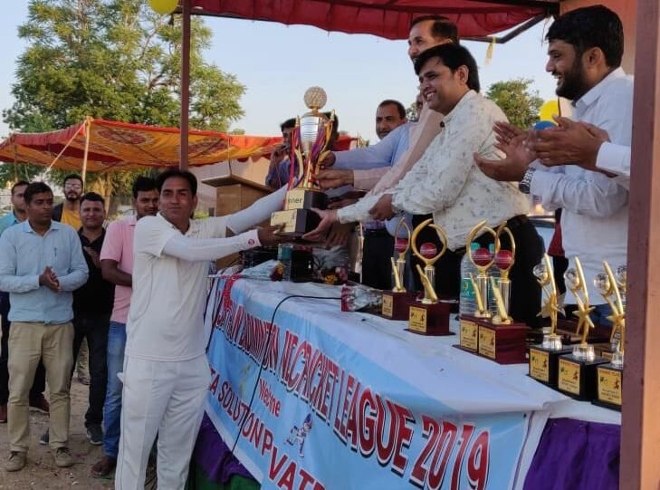 प्रथम आईटी क्रिकेट लीग कप पर झुंझुनू आईटी स्टार्स का कब्जा