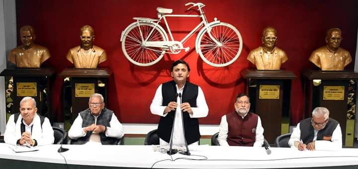 भाजपा पूरे चुनाव में 150 सीट के जीत का दावा कर रही थी जबकि परिणाम इसके उलट रहे : अखिलेश यादव