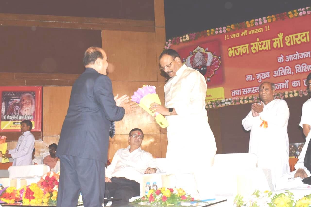 गुरुओं का आर्शीवाद जरुरी - ब्रजेश पाठक
