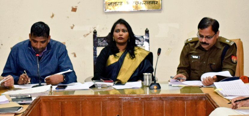 शासकीय अधिवक्ता मुकदमों में प्रभावी पैरवी करते हुए अधिक से अधिक सजा दिलवायें-------जिलाधिकारी शासकीय अधिवक्ता मुकदमों में प्रभावी पैरवी करते हुए अधिक से अधिक सजा दिलवायें-------जिलाधिकारी