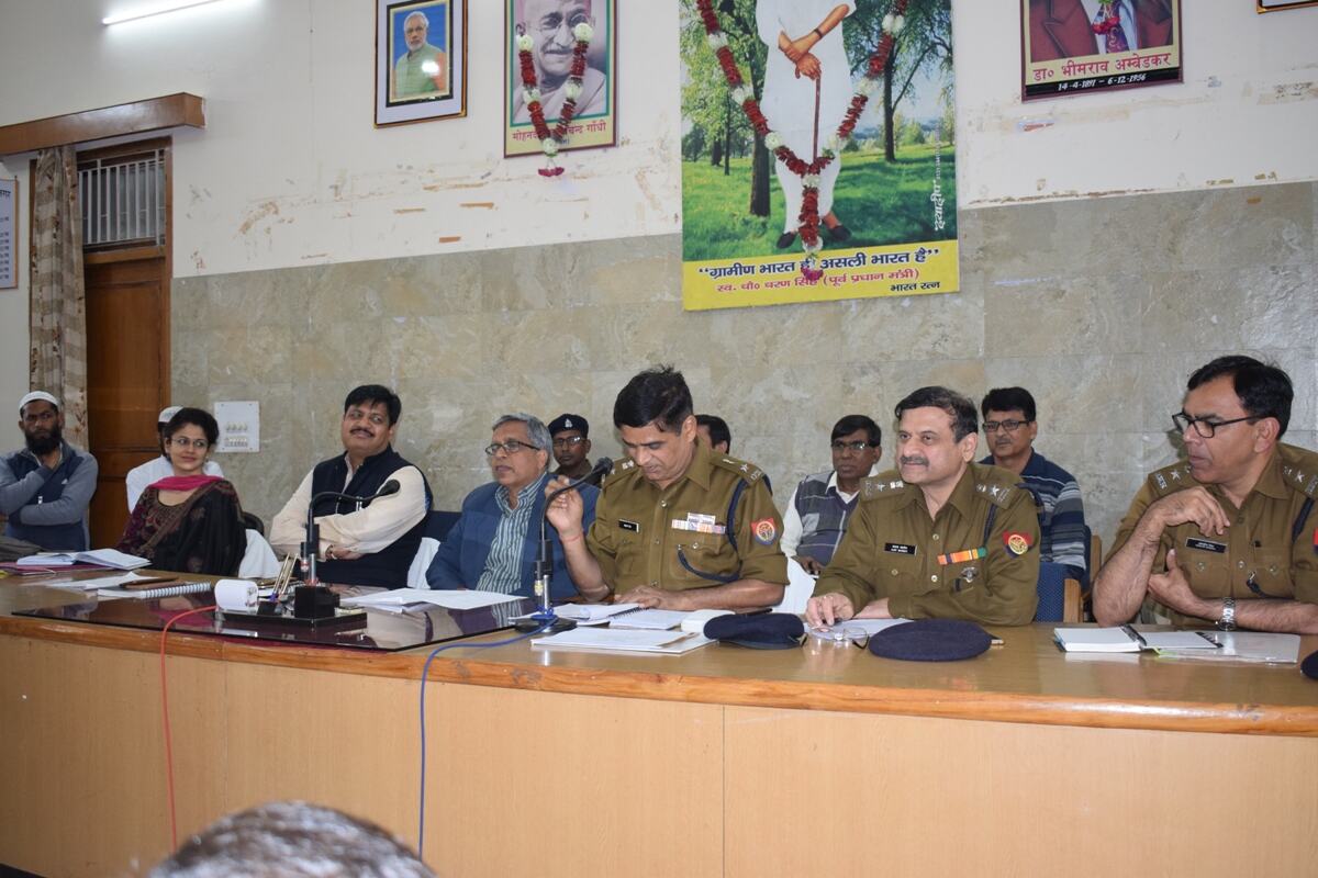 होली का त्यौहार घटनारहित सम्पन्न कराने में समाज के प्रतिष्ठित लोग निभाये अपनी भूमिकाः अनन्त देव एसएसपी