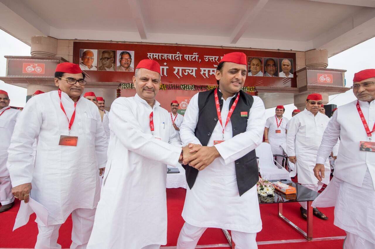 नोटबंदी और जीएसटी की वजह से मंहगाई की मार से जनता पहले से ही त्रस्त थी अब : नरेश उत्तम पटेल