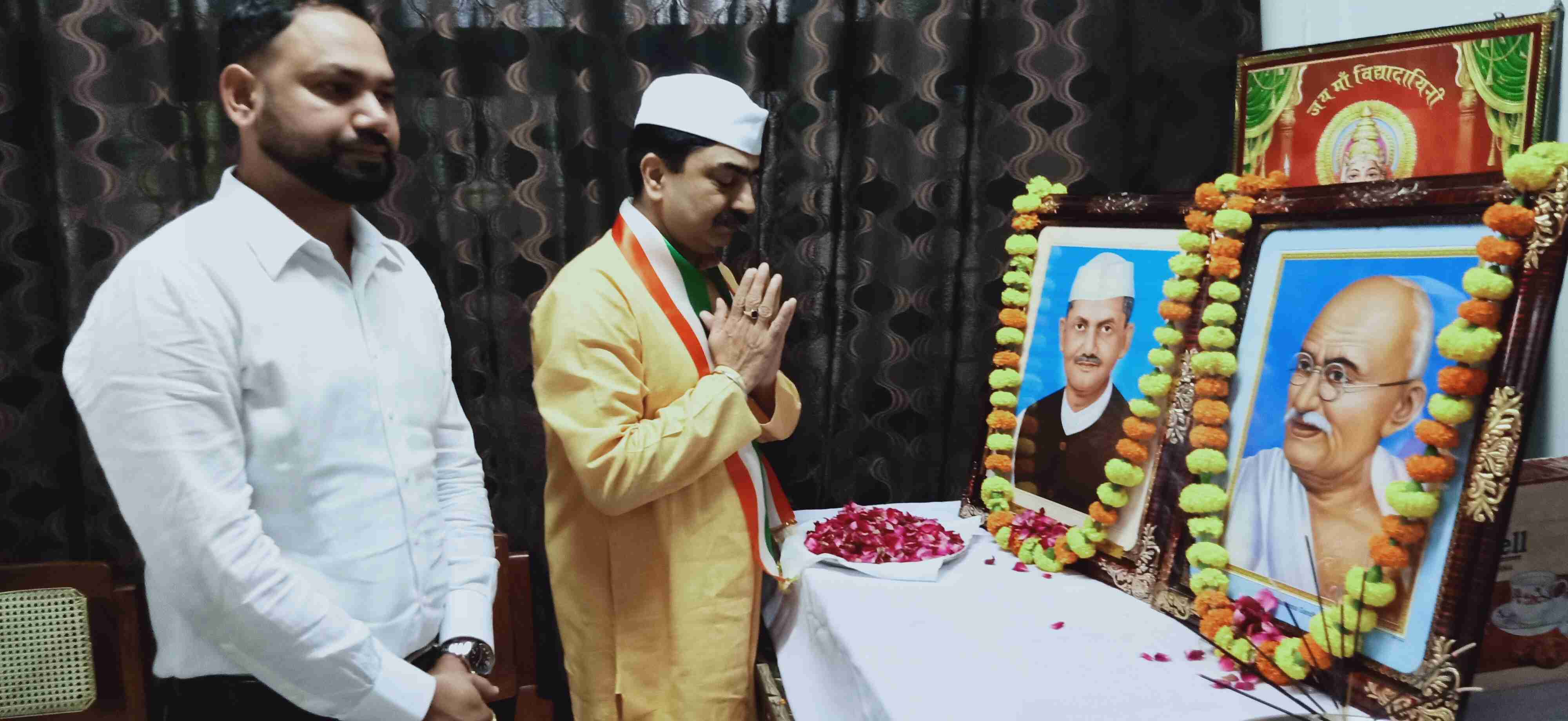 महात्मा गांधी को हमारी सच्ची श्रद्धाजंलि तभी होगी जब हम उनके बताये मार्ग का अनुसरण करें : डीएम