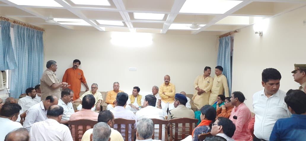 भ्रष्टाचार पर सरकार की जीरो टॉलरेंस नीति,भ्रष्टाचारियों के विरुद्ध होगी कड़ी कार्यवाही : ऊर्जा मंत्री भ्रष्टाचार पर सरकार की जीरो टॉलरेंस नीति,भ्रष्टाचारियों के विरुद्ध होगी कड़ी कार्यवाही : ऊर्जा मंत्री