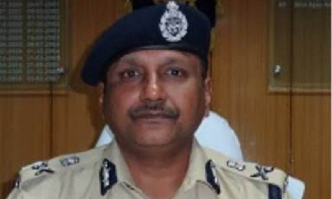 यूपी पुलिस को एडीजीपी लॉ एंड ऑर्डर आनन्द कुमार का आदेश नववर्ष पर रहे चौकस