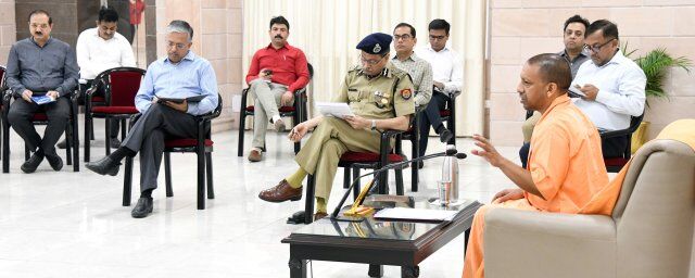 सेवानिवृत्त चिकित्सकों की सेवाएं ली जाएं : मुख्यमंत्री सेवानिवृत्त चिकित्सकों की सेवाएं ली जाएं : मुख्यमंत्री