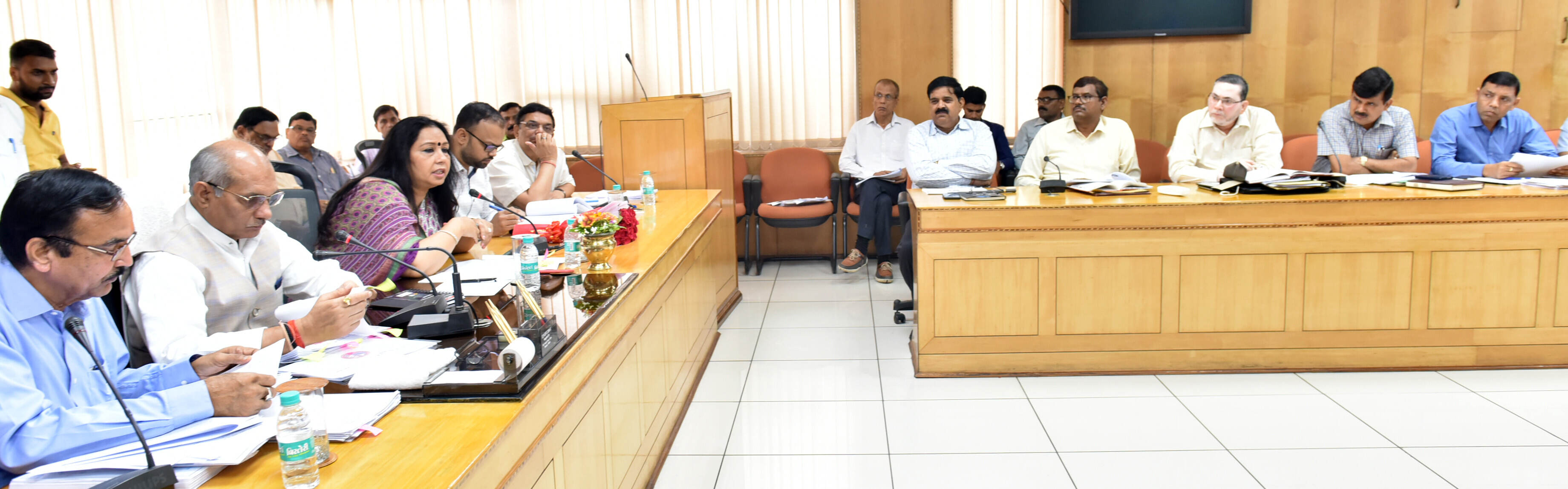 लाभार्थियों की चयन प्रक्रिया व टेण्डर प्रक्रिया में पारदर्शिता बरती जाये - मंत्री धर्मपाल सिंह