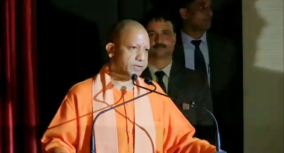 गौतमबुद्ध नगर में पुलिस कमिश्नर कार्यालय का उद्घाटन करते हुए मुख्यमंत्री