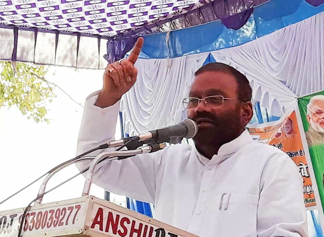प्रदेश सरकार निर्माण कार्याें में लगे श्रमिकों की पुत्रियों की शादी के लिए 55 हजार रुपये की आर्थिक मदद
