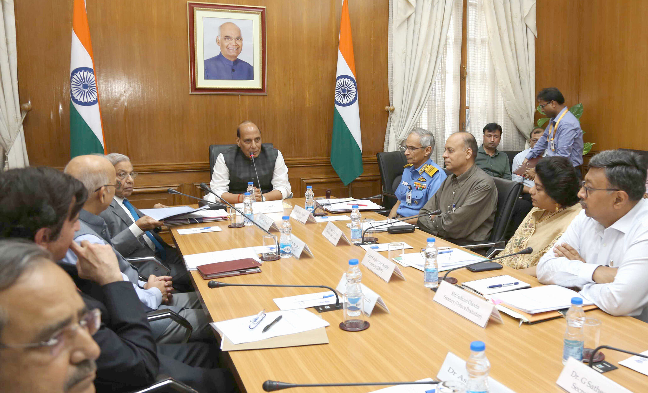 The Union Minister for Defence, Rajnath Singh in a meeting with the Chairman of the 15th Finance Commission, N.K. Singh, in New Delhi