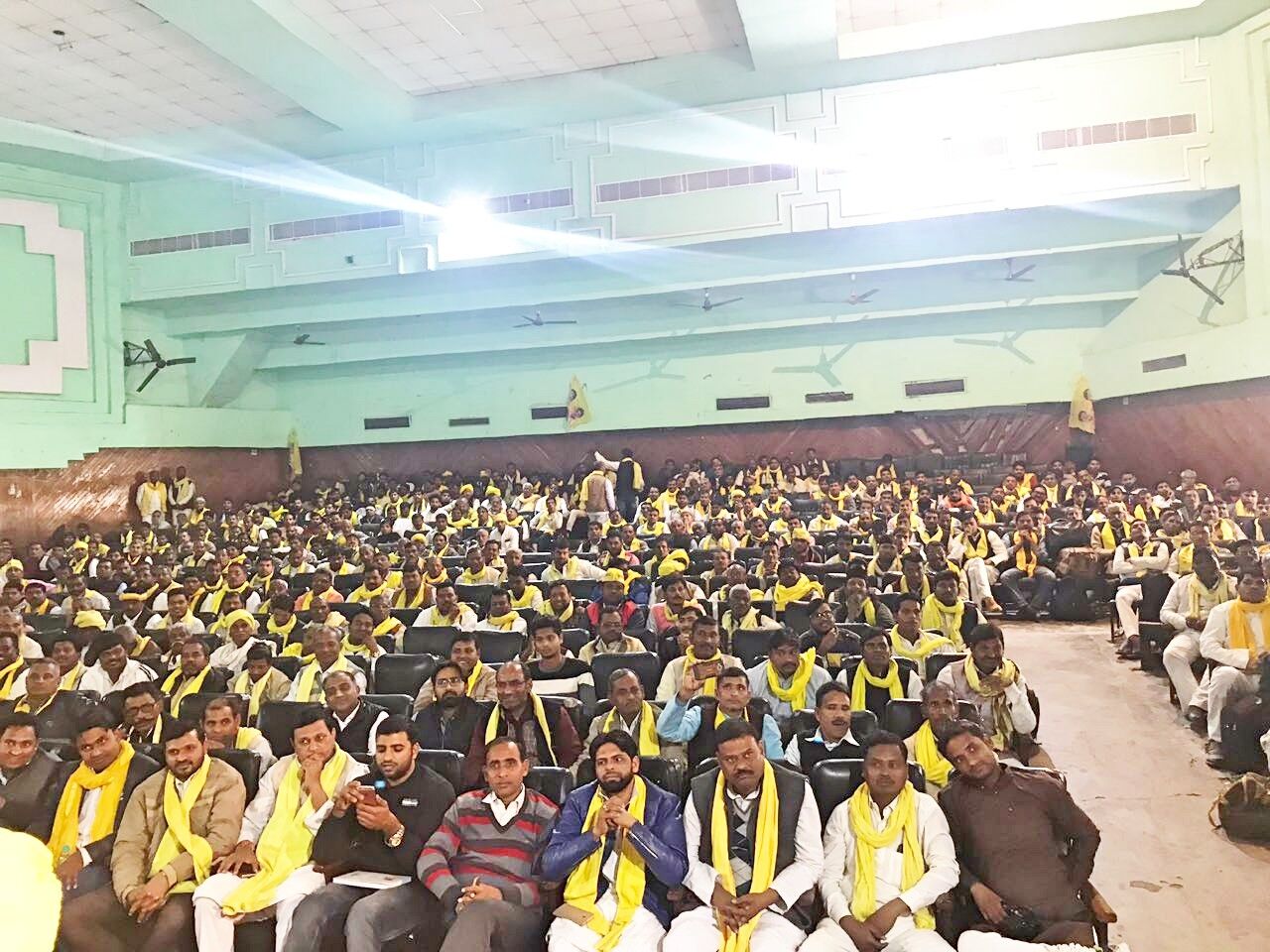 सुहेलदेव भारतीय समाज पार्टी की मासिक बैठक सम्पन्न सुहेलदेव भारतीय समाज पार्टी की मासिक बैठक सम्पन्न