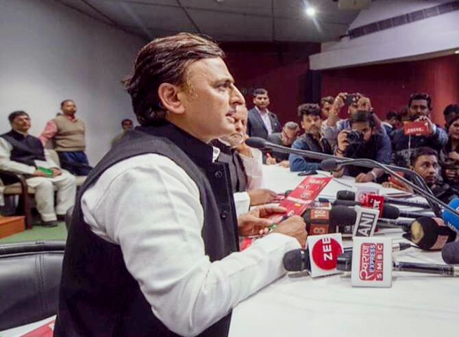 उत्तर प्रदेश इस समय भ्रष्टाचार, अपराध और बेरोजगारी का शिकार है : अखिलेश यादव