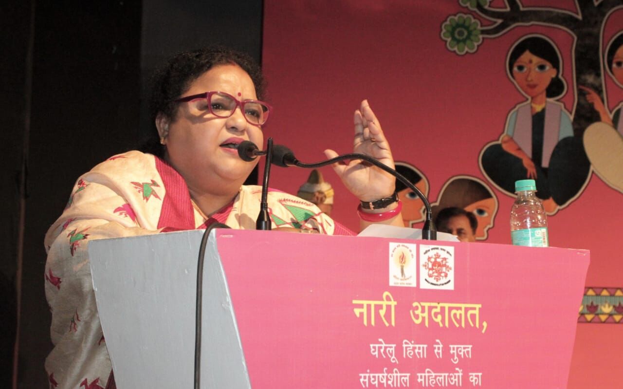 महिलाओं से जुड़ी समस्याओं के समाधान के लिए शिक्षा जरूरी-अनुपमा जायसवाल