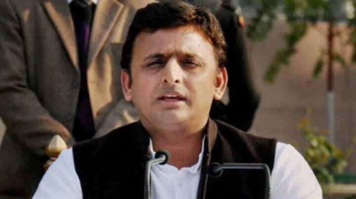 अखिलेश ने योगी सरकार के श्वेतपत्र को सफेद झूठ और कर्जमाफी को धोखा बताया