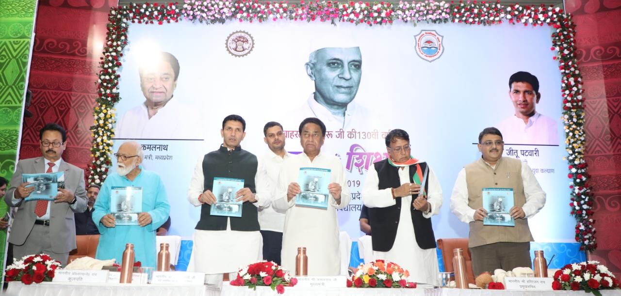 विद्यार्थियों की रचनात्मकता को प्रोत्साहित करने के लिए स्थापित होंगे बाल युवा क्लब विद्यार्थियों की रचनात्मकता को प्रोत्साहित करने के लिए स्थापित होंगे बाल युवा क्लब