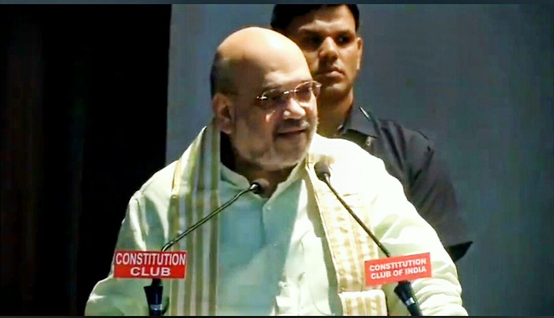 अब तलाक देना है तो उसके कारण भी स्पष्ट करने पड़ेंगे और मेंटेनेंस भी देना पड़ेगा : अमित शाह अब तलाक देना है तो उसके कारण भी स्पष्ट करने पड़ेंगे और मेंटेनेंस भी देना पड़ेगा : अमित शाह