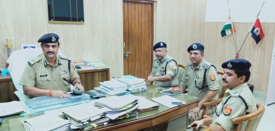 कुम्भ की कमान संभालने वाले एडीजी एस एन साबत को अब लखनऊ जोन का जिम्मा कुम्भ की कमान संभालने वाले एडीजी एस एन साबत को अब लखनऊ जोन का जिम्मा