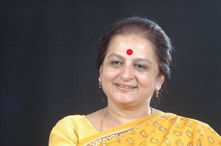 अर्चना चिटनीस का विवादित बयान