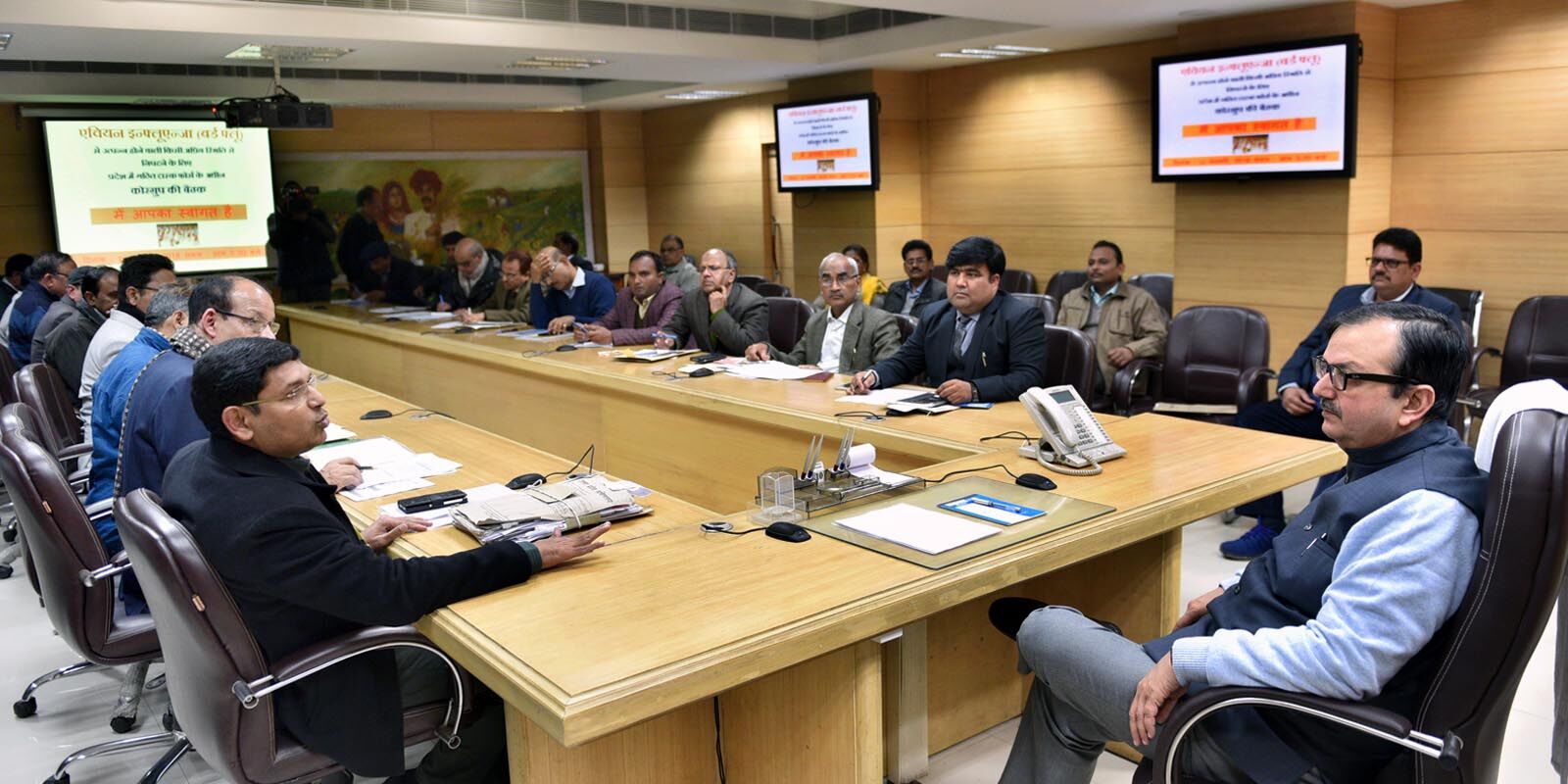 बर्ड फ्लू से निपटने के लिए विभिन्न विभागों के मध्य समन्वय की आवश्यकता : कृषि उत्पादन आयुक्त