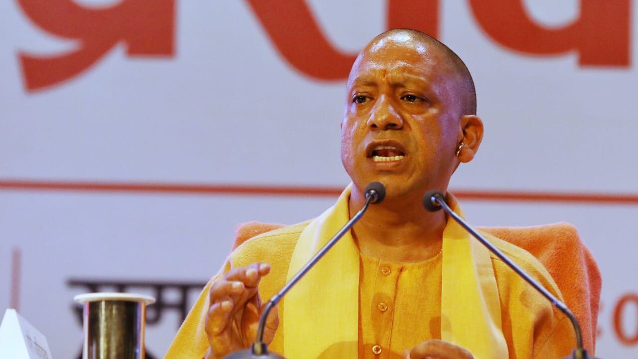 योगी आदित्यनाथ : वर्ष तीन काम बेहतरीन
