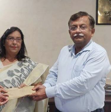 मुख्यमंत्री द्वारा जन्माष्टमी के शुभ अवसर पर पुलिस मार्डन स्कूल को 51000 का नगद पुरस्कार