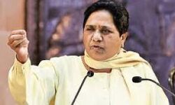 बसपा सुप्रीमों माया ने दिये संगठन में भारी फेरबदल के संकेत, कई राज्य प्रभारियों को हटाया बसपा सुप्रीमों माया ने दिये संगठन में भारी फेरबदल के संकेत, कई राज्य प्रभारियों को हटाया