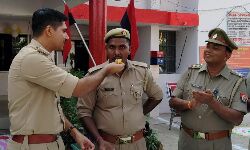 मुजफ्फरनगर के थानों में गूंज रहा- HAPPY BIRTH DAY TO YOU