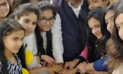 होली मदर एकेडमी जूनियर हाई स्कूल ने स्टूडेंट्स को दी भावभीनी विदाई होली मदर एकेडमी जूनियर हाई स्कूल ने स्टूडेंट्स को दी भावभीनी विदाई