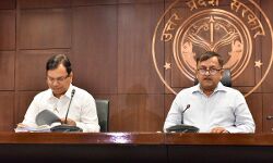 सीएम ने दिल्ली की घटना को गम्भीरता से लेते हुये लाॅकडाउन को सख्ती से लागू करने के दिए निर्देश : अपर मुख्य सचिव सीएम ने दिल्ली की घटना को गम्भीरता से लेते हुये लाॅकडाउन को सख्ती से लागू करने के दिए निर्देश : अपर मुख्य सचिव