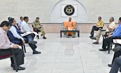 लाॅक डाउन के मद्देनजर मुख्यमंत्री ने पैदल राहगीरों को मानवीय आधार पर विशेष व्यवस्था करने के दिए  निर्देश