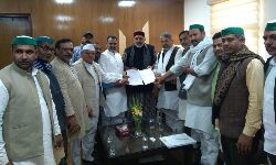 डोनाल्ड ट्रंप के दौरे से भारतीय किसान यूनियन चिंतित डोनाल्ड ट्रंप के दौरे से भारतीय किसान यूनियन चिंतित